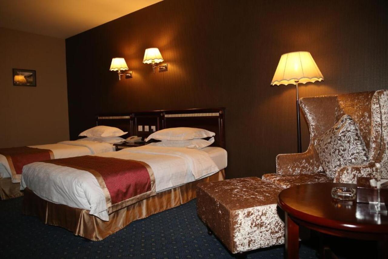 Beijing Commercial Business Hotel 외부 사진